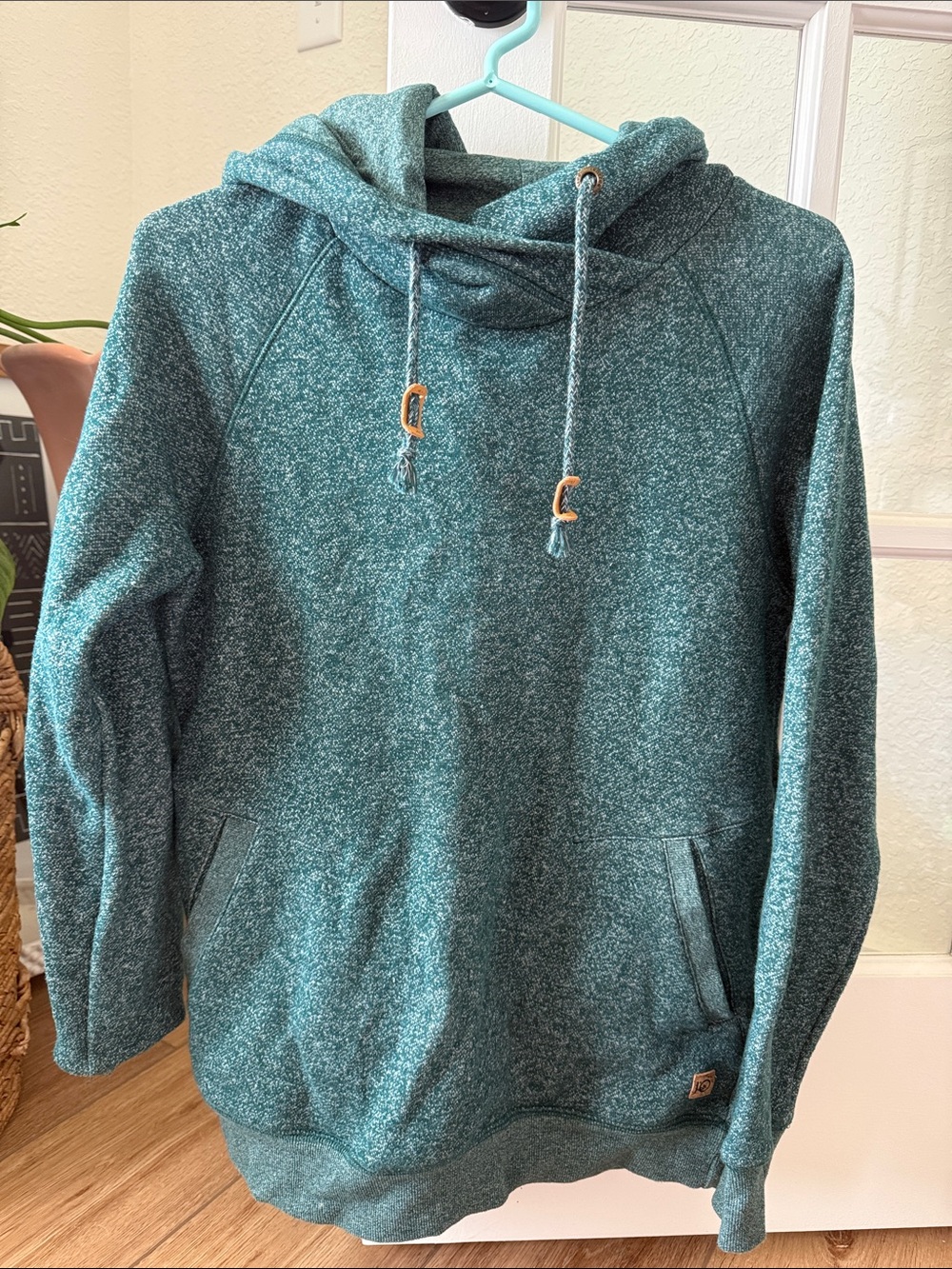 Women’s Teal Hooded Pullover Sweater